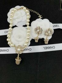 Picture of Chanel Sets _SKUChanelearing&necklace5jj16197